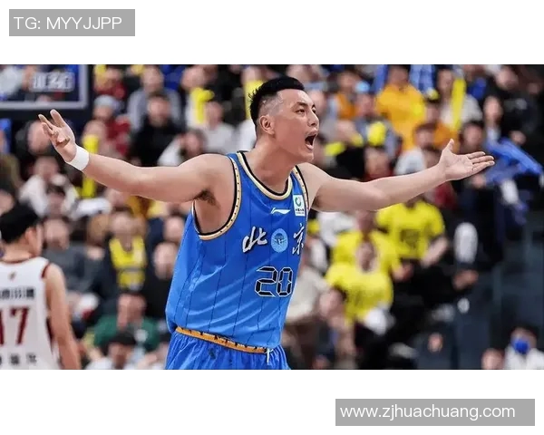 翟晓川：从篮球场上的拼搏者到生活中的奋斗典范