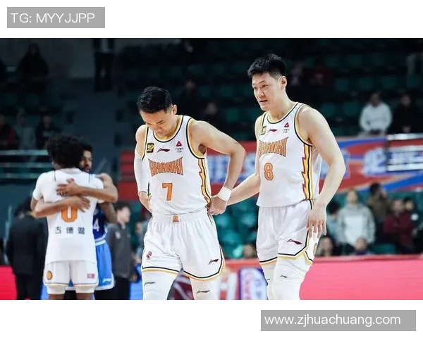 CBA篮球精彩对决江苏队迎战天津队全力争胜展现实力与激情 CBA篮球精彩对决江苏队迎战天津队全力争胜展现实力与激情